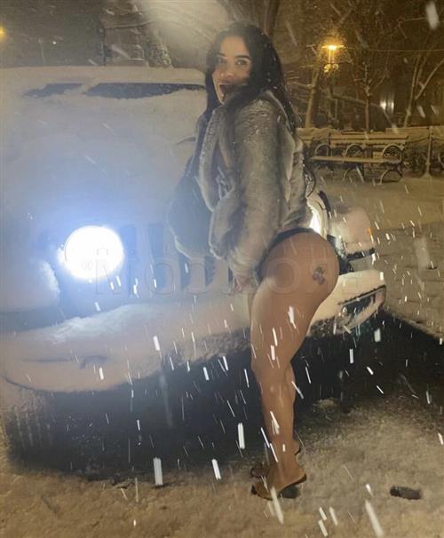 Helen, escort i Åkersberga - 12860